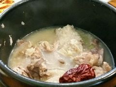 -长寿参鸡汤(朝韩风情街店)