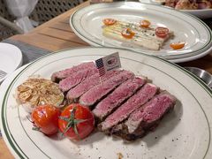 -MONICH牛排融合餐厅(和义大道购物中心店)