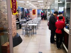大堂-老边饺子馆(北京南站1店)