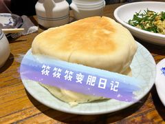 酸奶饼-蒙亨·阿木图赛(乌兰察布天恒广场店)