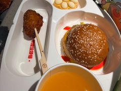 -海底捞火锅(枫蓝国际购物中心店)