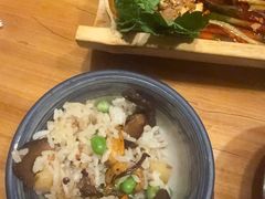 -山茶云南菜(永安里店)