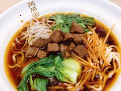 秘制卤肉面-芮芮家私房面馆(碧桂园银河城商业广场店)