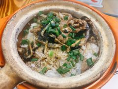 黄鳝牛肉煲仔饭-关氏饮食店
