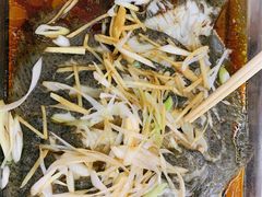 清蒸多宝鱼-北戴河庆山饭店·海鲜砂锅粥(北戴河黑石路店)