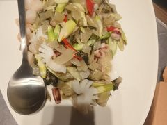 -吴越荣记苏州菜·松鼠桂鱼100%活鱼现做(斜塘老街店)