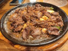 -老东镇啤酒屋海鲜加工·蒸汽海鲜·海鲜烧烤(台东店)