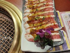 -喜牛烧肉酒场·黑金店(威高广场店)
