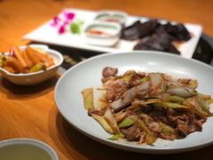 -娜仁图雅蒙古美食村(33小镇店)