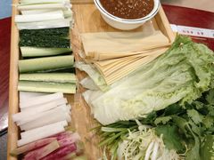 -田家大院东北农家菜铁锅炖(西安总店)