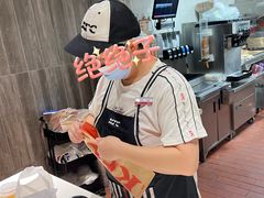 -肯德基(东安路站店)