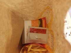 -麦当劳(新王府井店)