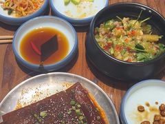 -明洞阿姨·韩式酱蟹烤肉·创意料理(三元桥店)