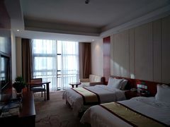 -兴芮温泉度假区