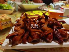 招牌烤乳鸽-石岐佬中山菜馆(张溪店)
