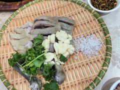 -湛海饭店(沿河东路店)