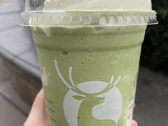 樱花抹茶胶原酸奶冻-瑞幸咖啡(盛博广场店)