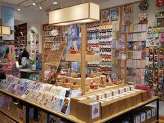 面包甜点陈列柜-猫的天空之城概念书店(束河店)