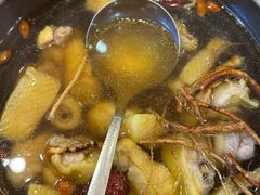 -永記粤菜·五指毛桃花雕鸡煲(九亭店)