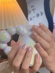 -芊屿芊浔美甲