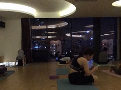 -锐菲特游泳体育健身中心(滨江店)