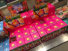 -泡泡玛特POPMART(上海环球港店)