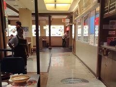 -阿瓦山寨·湘菜现炒·剁椒鱼头王(咸阳总店)