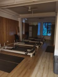 -依灵瑜伽普拉提连锁