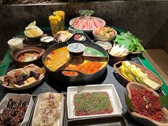 -三出山火锅(南京万象天地店)