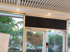 -艾吉宠物医院24小时转诊·微创·心脏介入中心(虹口店)