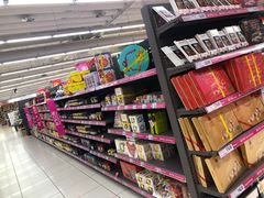 -家乐福(四元桥购物中心店)