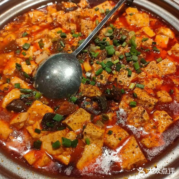 这家餐厅快被我和同事们吃成食堂了，真的优秀！！哈哈