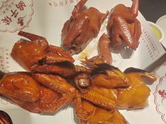 -鸽子侯·家宴·平价海鲜(市图书馆店)