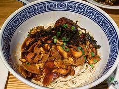 -沪西老弄堂面馆(定西路店)