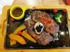 鱼子酱厚切牛排-豪客来牛排(成都锦江大融城店)