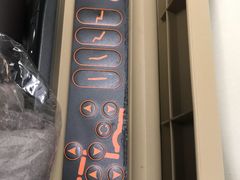 -新加坡航空公司(ION)