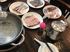-正能量脆肉鲩火锅