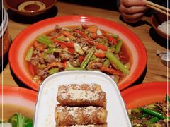-半步颠小酒馆(繁花中心)