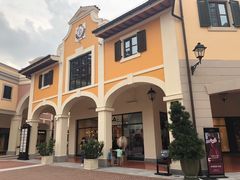 -佛罗伦萨小镇广佛名品奥特莱斯(疏港路店)