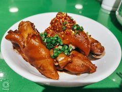 卤猪蹄-大碗厨(东风路店)