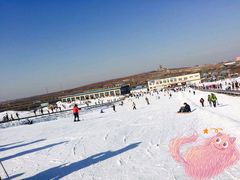 -济南卧虎山滑雪场