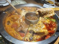 -佬土鹅肠火锅(解放路店)