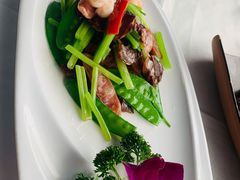 荷兰豆腊味炒虾仁-云中小雅
