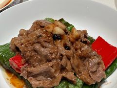 虎皮椒梅菜干爆肥牛-炳胜私厨(万象前海店)
