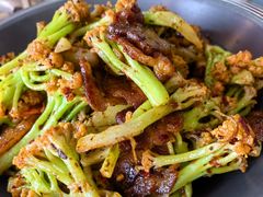 -乔家小院•本地小海鲜•非遗驴肉(万年泉路店)