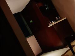 -维也纳酒店(罗湖口岸国贸东门店)