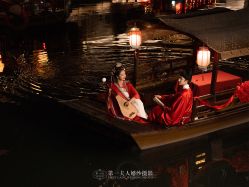 -第一夫人婚纱摄影(南京店)