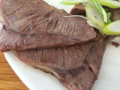 酱牛肉-十二忠手拉面(中华路店)