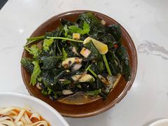 -李与白包子铺(桐梓林店)