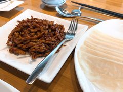 京酱肉丝-乐忻皇朝汇(环贸iapm商场店)